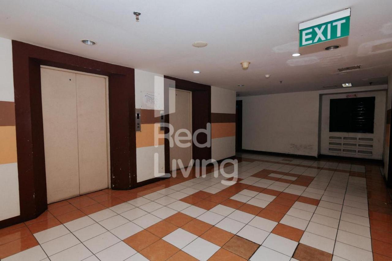 Redliving Apartemen Casablanca East Residence - Kayla Property Tower B Jakarta Exteriér fotografie